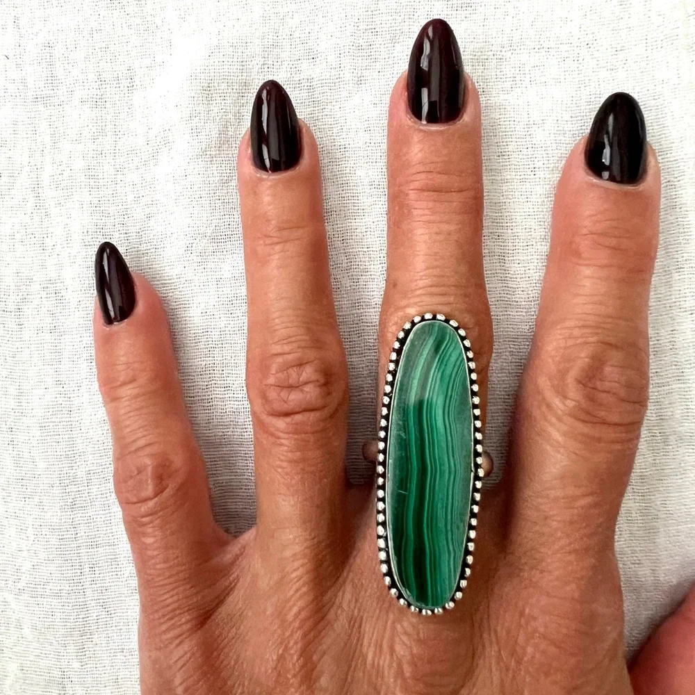 925 Long Elegant Malachite Ring 7.5 - Picture 2 of 13
